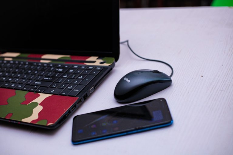 Eco-Friendly Tech Gadgets: Innovations for a Sustainable Future